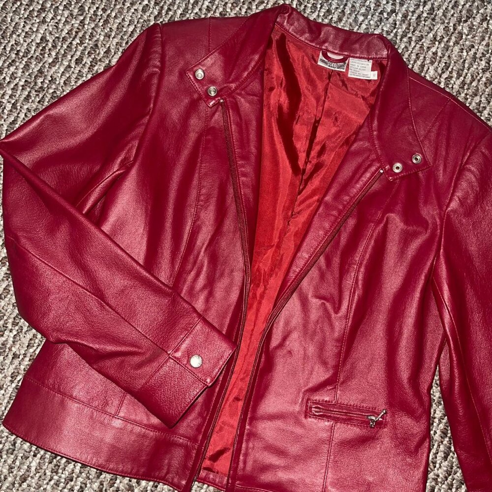 Vintage Newport News Women Motorcycle Jacket  Red 100% Leather Size 12